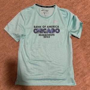 BRAND NEW - Nike 2023 Chicago Marathon Dri-fit Running tee